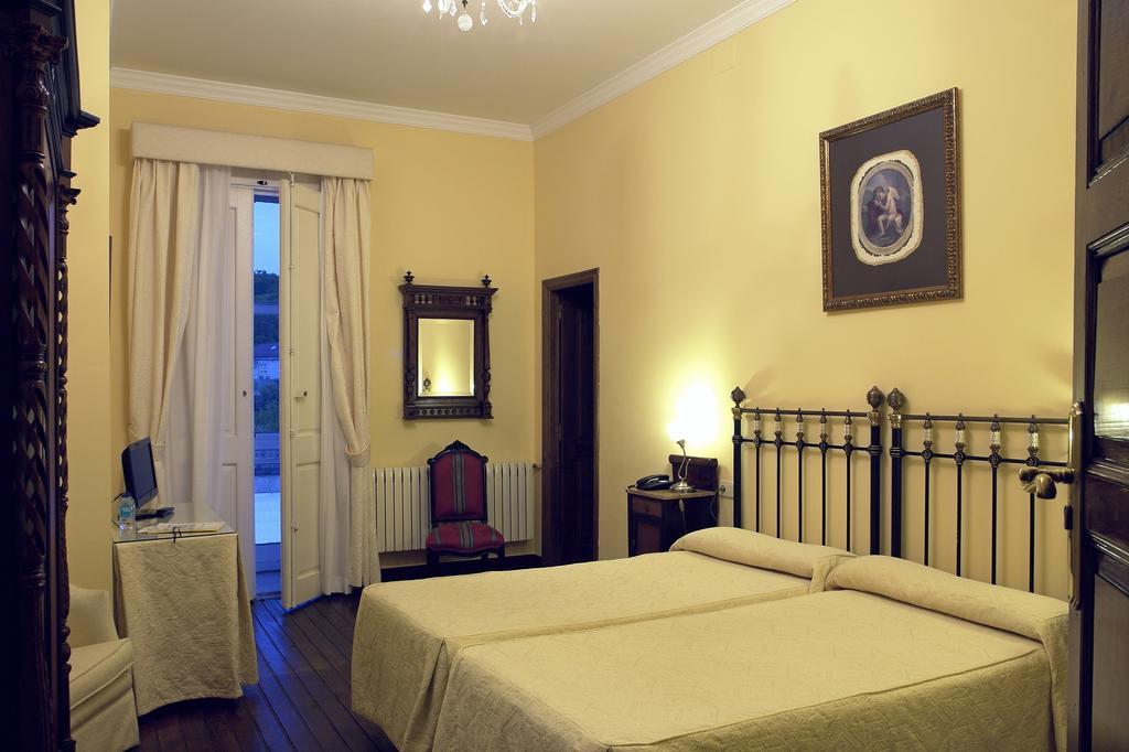 Pazo Almuzara Hotell Boborás Exteriör bild