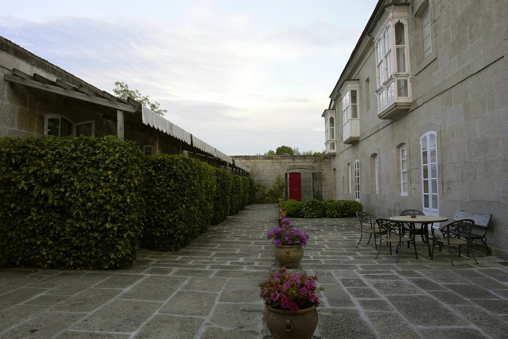 Pazo Almuzara Hotell Boborás Exteriör bild